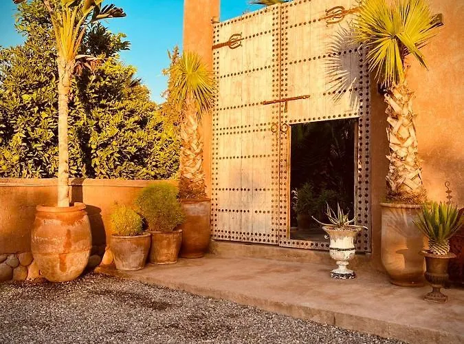 Aux Portes De Marrakech Villa Arts & Deco Avec Piscine