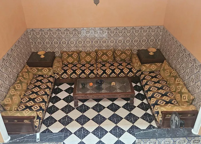Riad Latifa