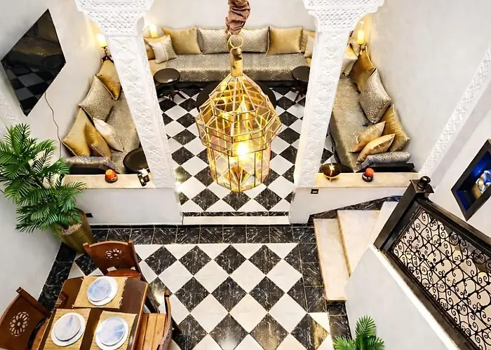 Riad Nour Travel