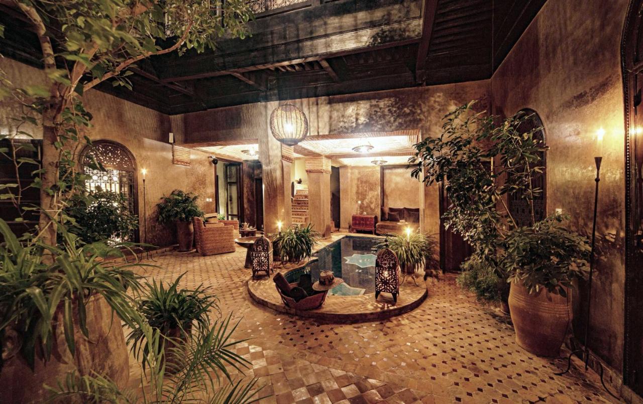 Terre d'Ombre Double Room