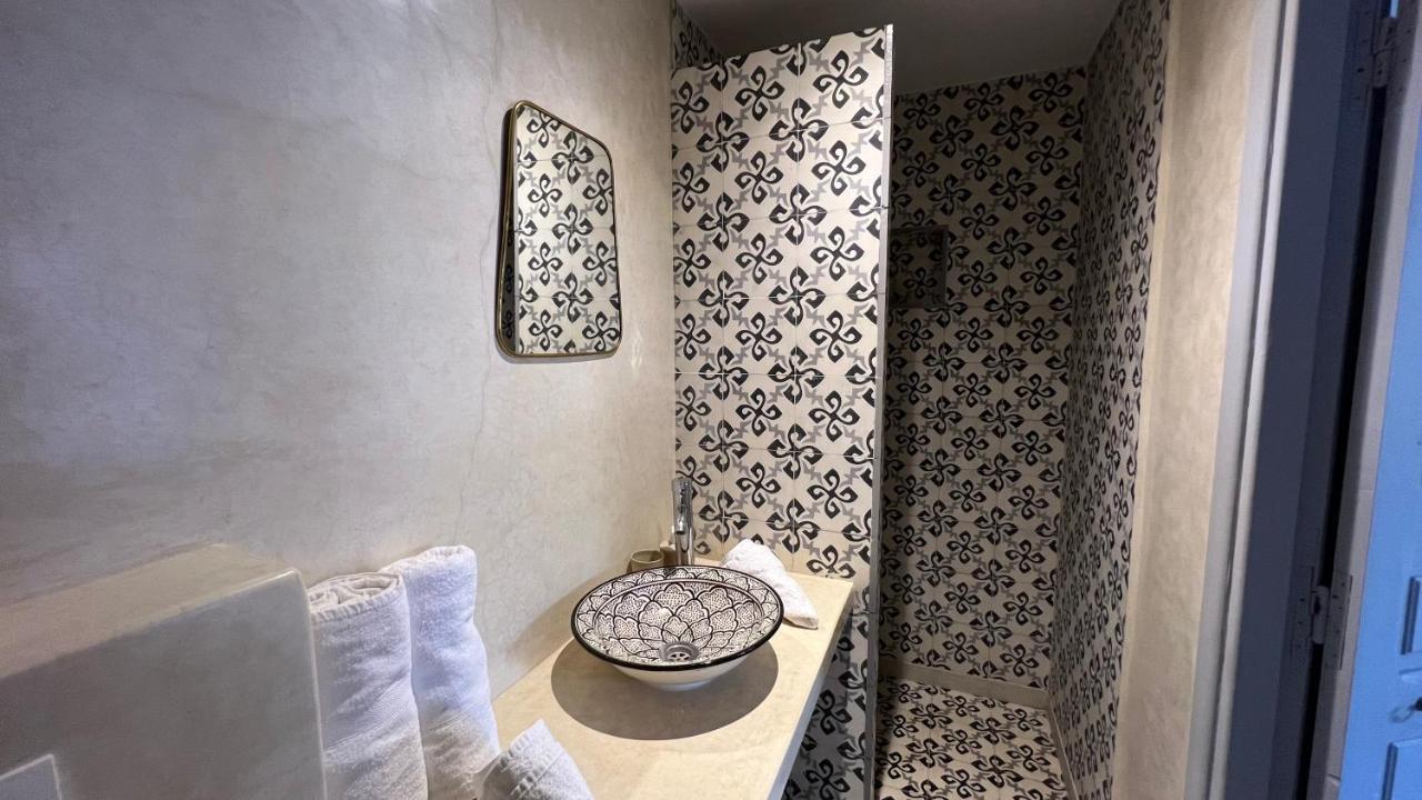 Three-Bedroom Home,1542671746:JPEG