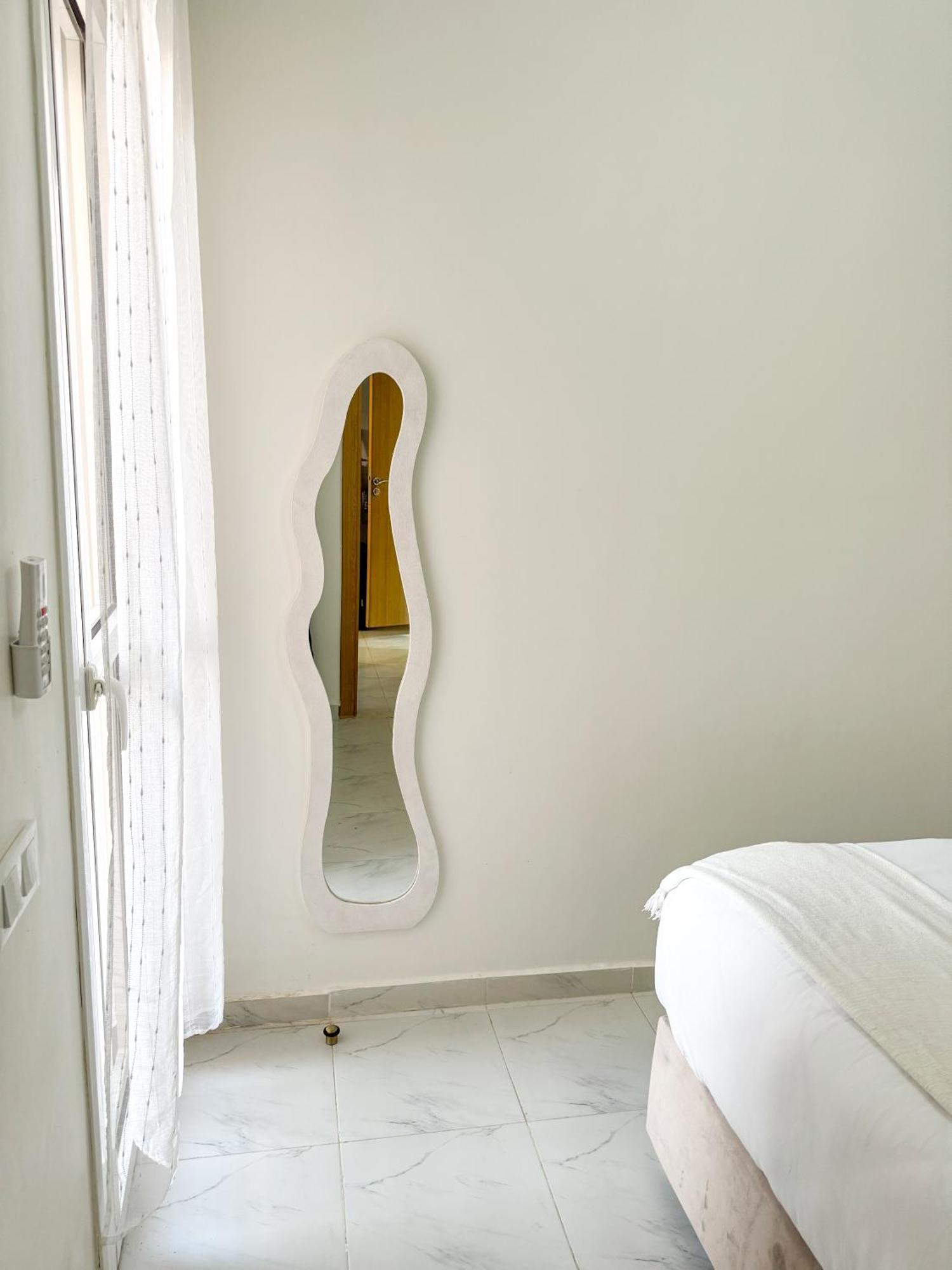 Apartamento de 2 dormitorios con balcón