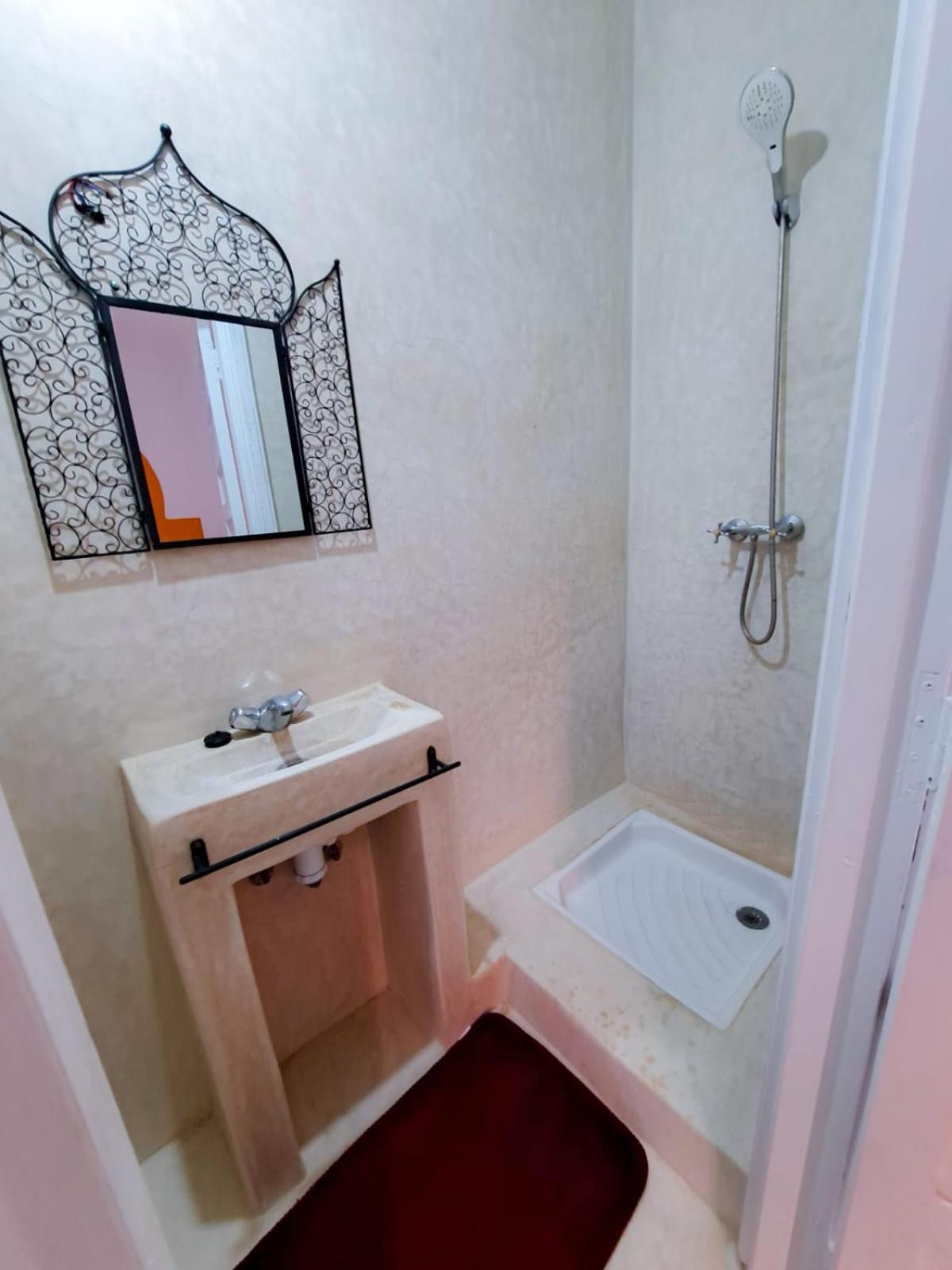 Habitación Doble con baño privado