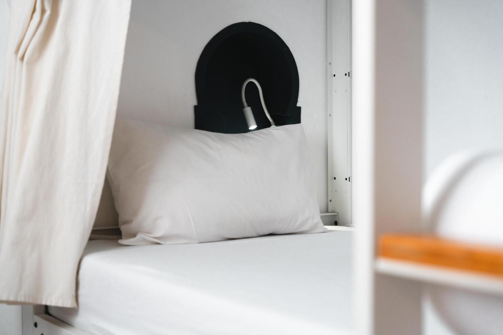 Bed in 8-Bed Mixed Dormitory Room