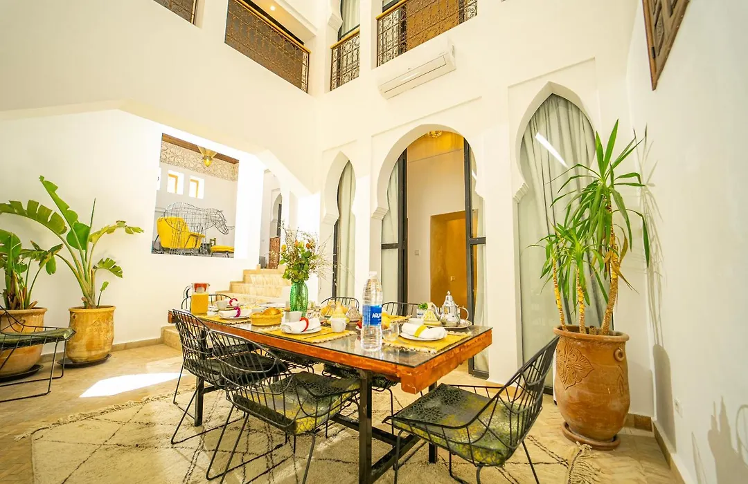 Riad Oscaroi-1