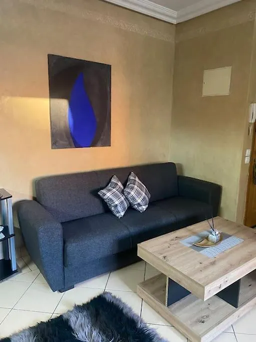 Superbe Appartement A Gueliz-1