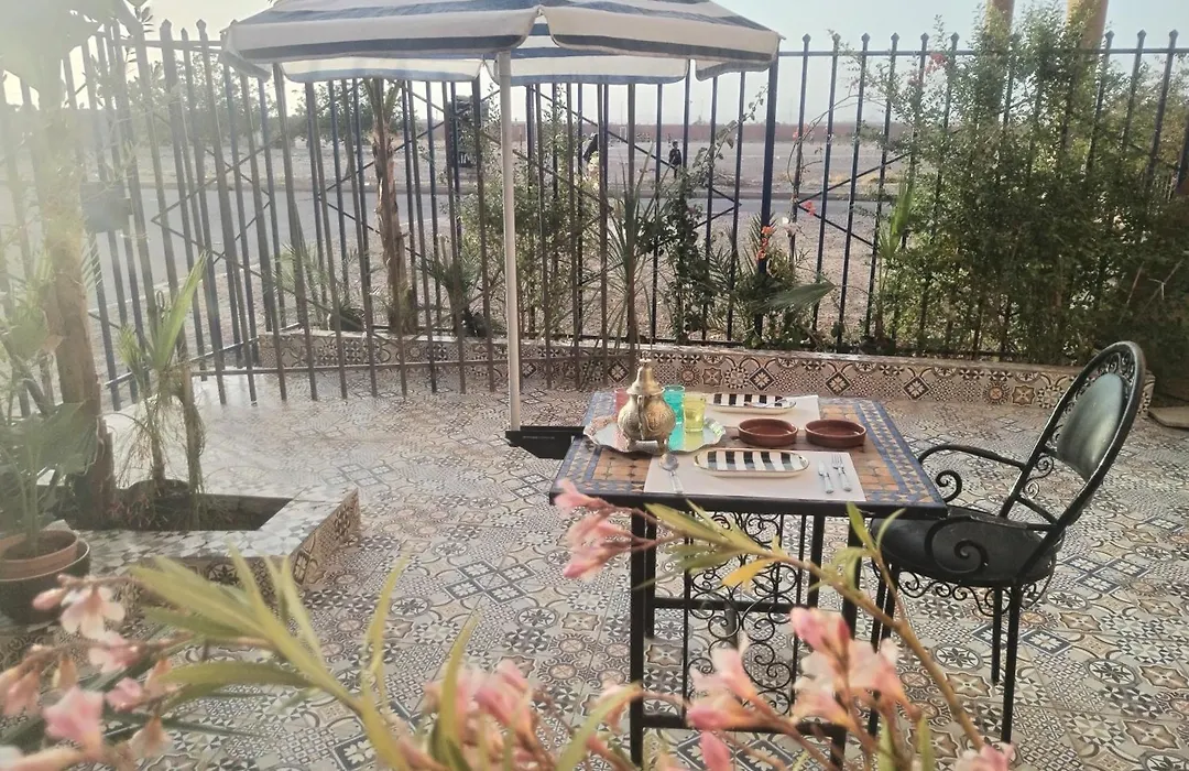 Riad Sarsar Airport-1