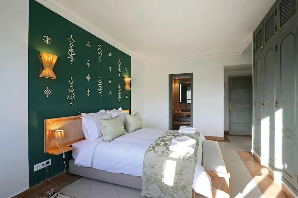Elegant&Familial Appt Hivernage Pool Best Location-1