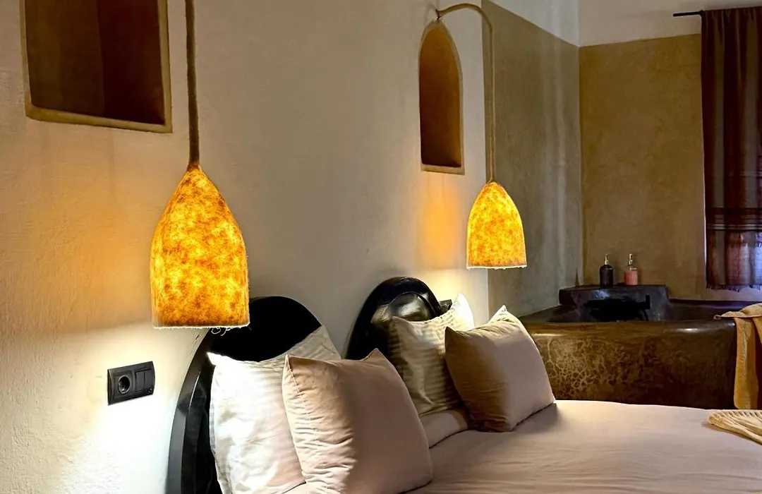 Riad Le Jardin Des Matieres-1