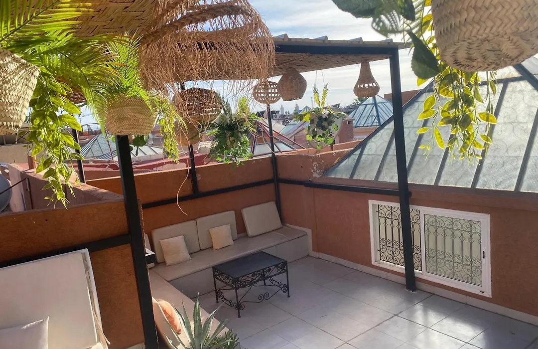 Riad Lyna-1