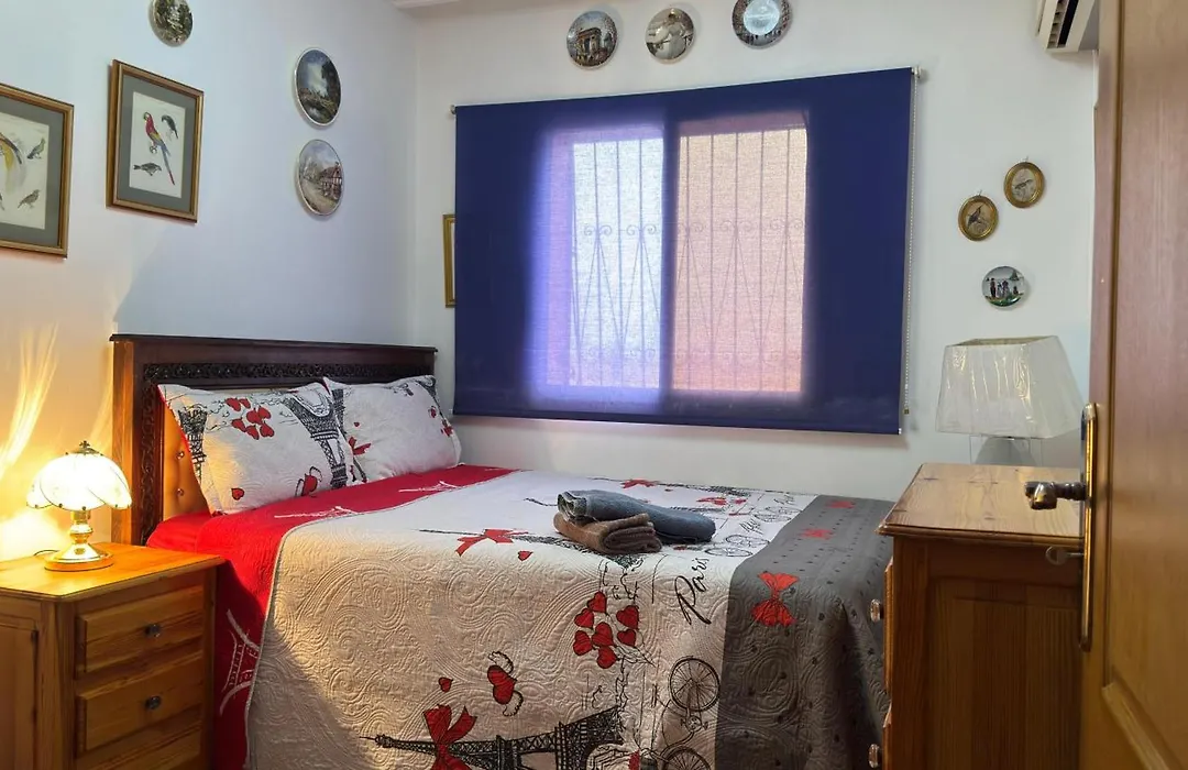 شقة الفن Art Apartment-1