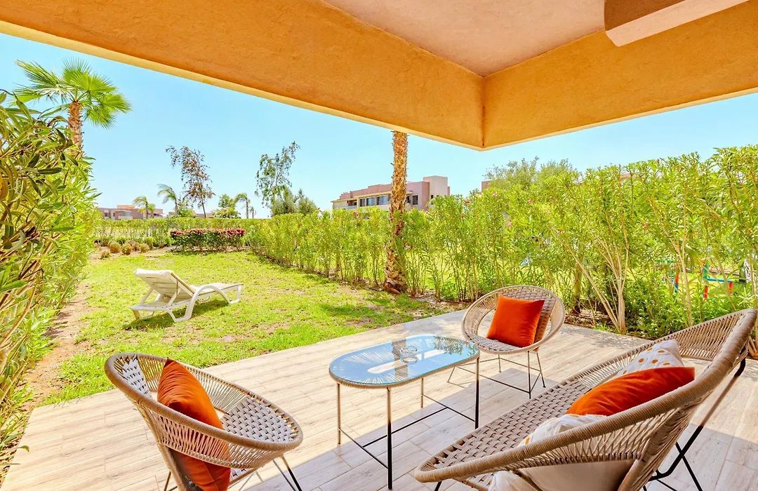 Prestigia Family Luxury Apartments-1