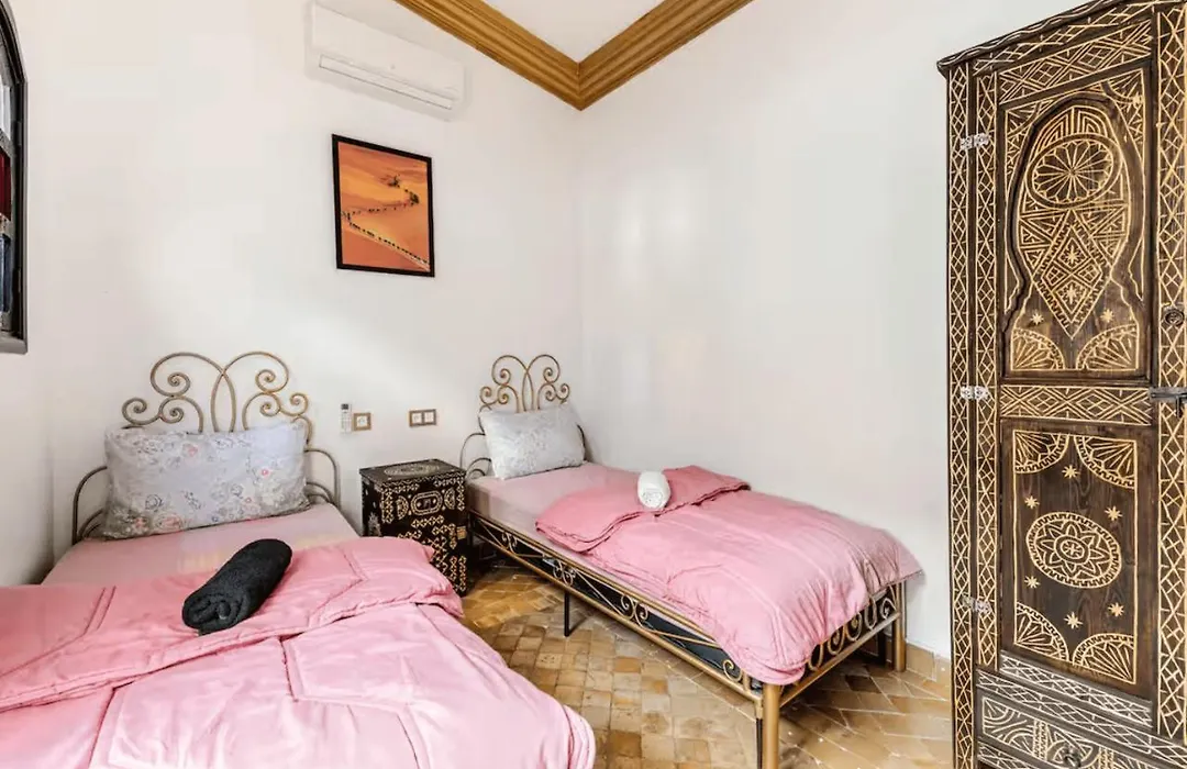 16 Riads-1