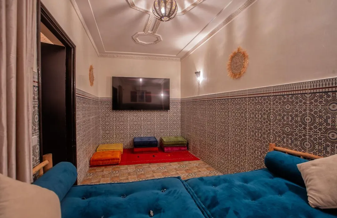 Riad Prive , Jacuzzi, 2 Min Jemaa El Fna-1