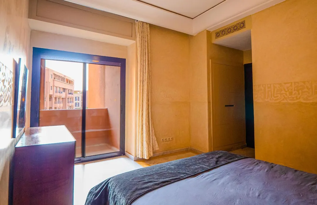 77 - Top Location, Elegance, View & Comfort-1