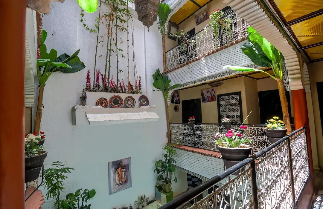 Riad Salma Restaurant Spa-1