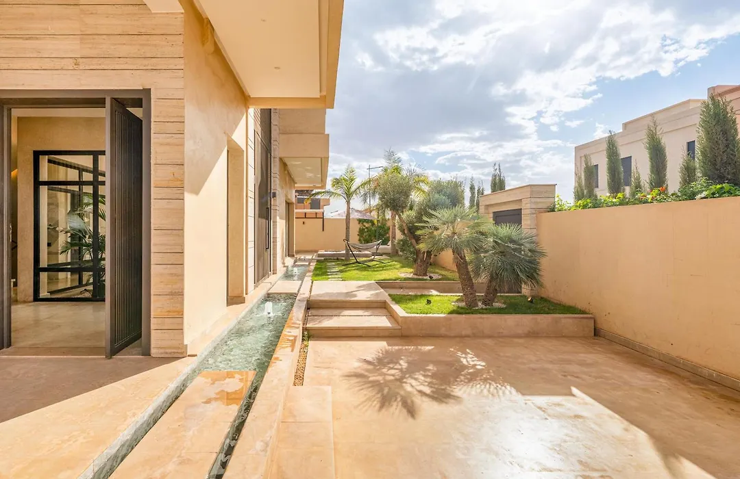 Villa Tolede By Thecasaedition-1