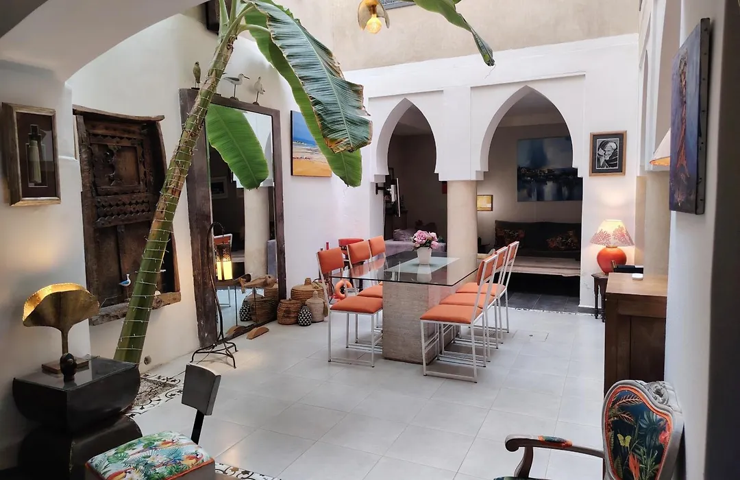 Riad Dom-1
