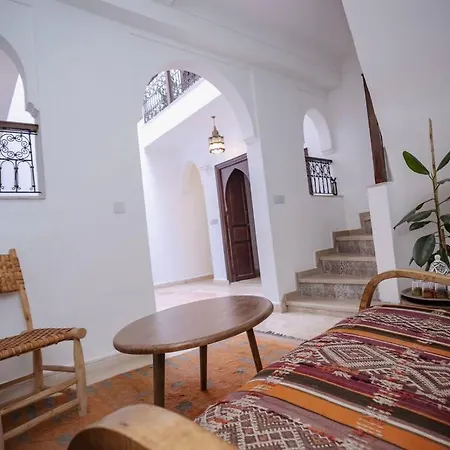 Paisible Riad Privatif Au Coeur De Marrakech-2