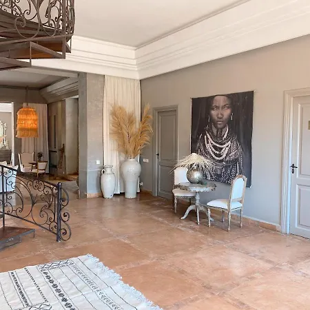 Villa Singulière By Louhou Collection-3