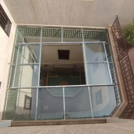 Riad Privatise 3 Chambres 6 Personnes Place Jemma El Fna-3