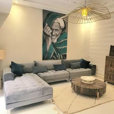 Riad Isahiac avec piscine en exclusivité-3