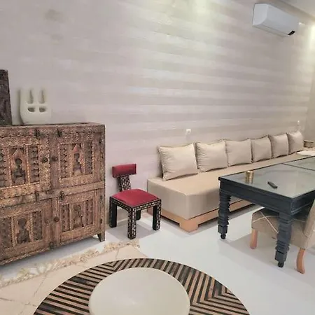 Riad Isahiac Avec Piscine En Exclusivite-3