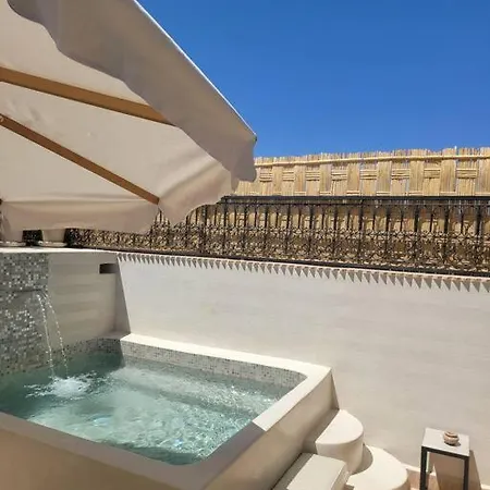 Riad Isahiac Avec Piscine En Exclusivite-2
