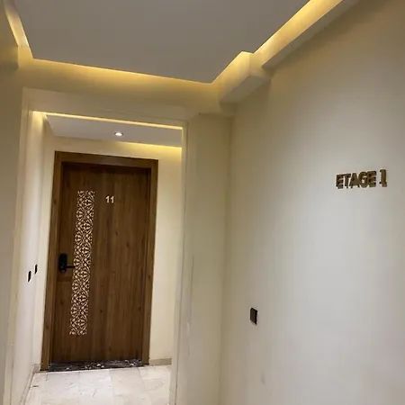 Luxury & Cosy Apartment-3