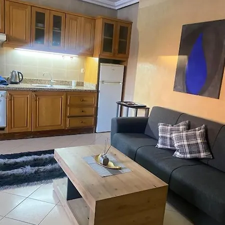 Superbe Appartement A Gueliz-3