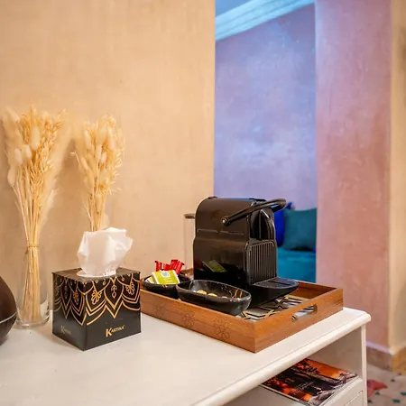 Riad Privé Dar L'Étoile - Jacuzzi Piscine&Petit Déj inclus-3