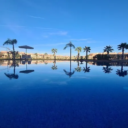 Mini-Villa Situee Dans Une Residence Prestigia A Marrakech, Avec Une Vue Sur La Piscine Et Le Golf Une Securite 24H Sur 24 Et Une Proximite Ideale De L Aeroport 5 Minutes C Est Une Offre Parfaite Pour Des Vacances-2