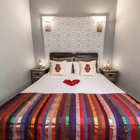 Riad Kiyanjana-3