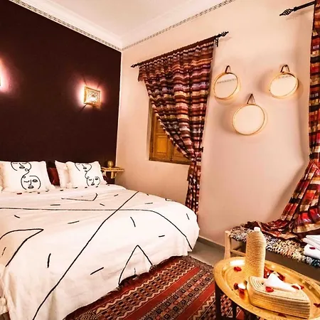 Riad Kiyanjana-3