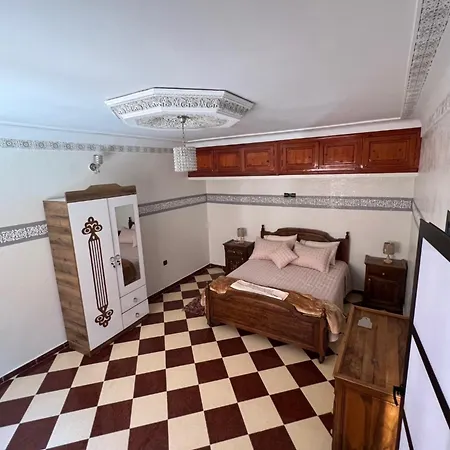 Charmant Appartement Spacieux Avec Cour Fleurie Et Hammam A Targa Marrakech-3
