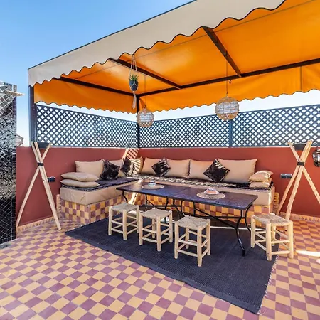 Riad El Hana En Centre Ville Rooftop Et Bassin-3