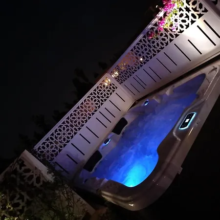 RIAD&SPA SOUS LE SOLEIL Chez Jérôme et Pamela CH Marrakchi-2