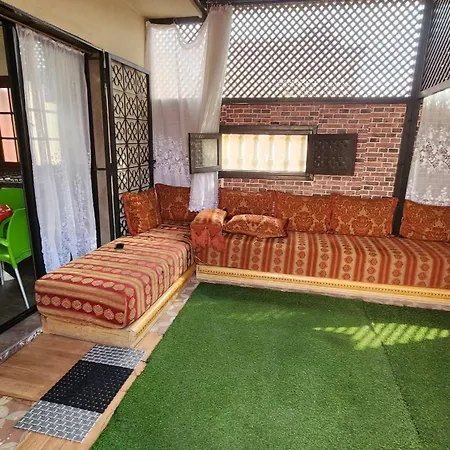 Appartement Riad 5min à pied de l'aéroport-2
