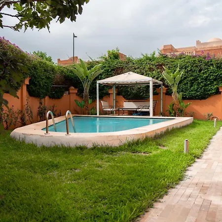 Villa 5 Chambres Pour Famille Avec Piscine & Parking-2