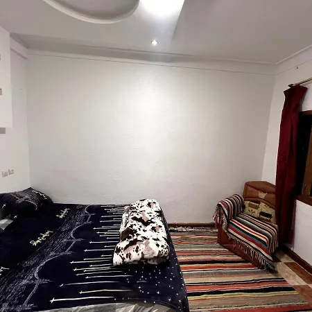 Suite 1-2