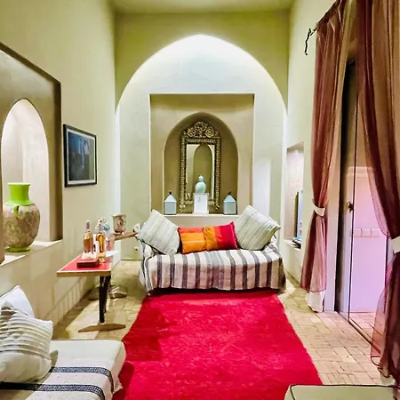 Exclusive And Stylish 4-Bedroom Riad With Plunge Pool-2