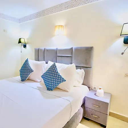 Full Home Pool Terrasse Residence Alqaria Assiyahiya-2