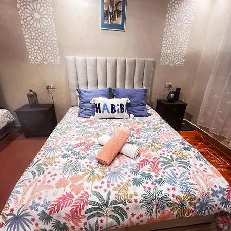 Apartment 7 Minutes Walk From Menara Airport-3