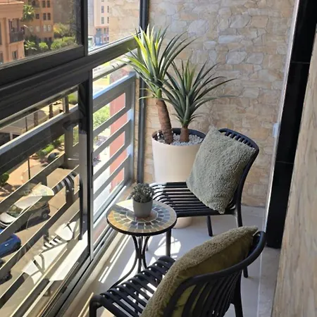 Luxueux Appartement Entre Gueliz Et L'Hivernage Avec Wifi-3