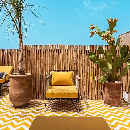 Private Riad Sasha Pool 3 Suites Breakfast Included-2