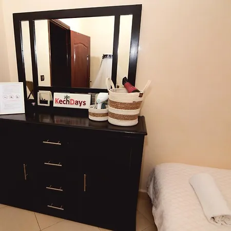 Kechdays, Lovely Apartments Near Airport-3