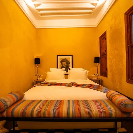 Riad Les Yeux Bleus-2