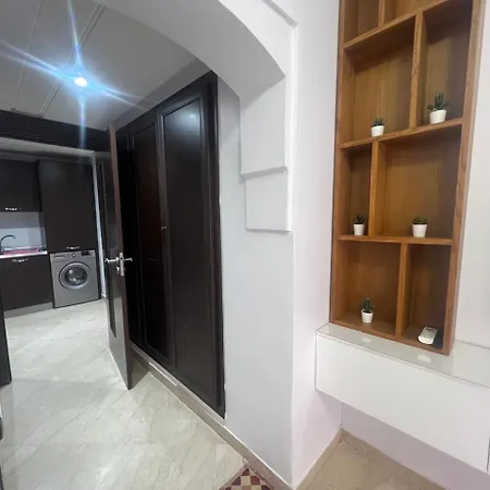 Bel Appartement Meuble Avec Piscine, L'Hivernage A Marrakech-3