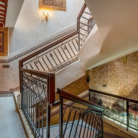 Riad Qays-2