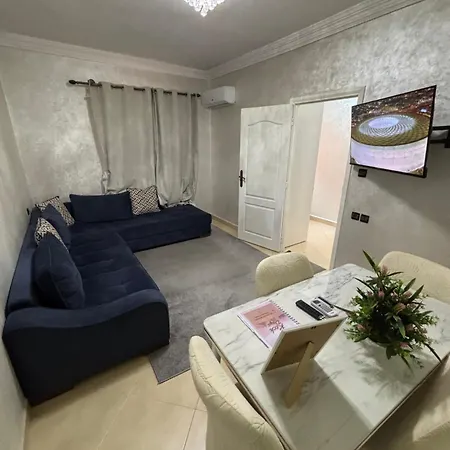 Kechdays, Lovely Apartments Near Airport-3
